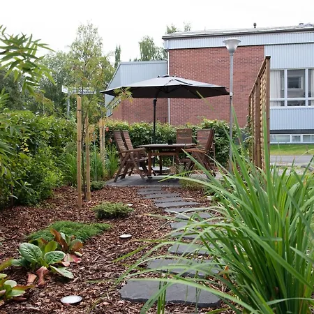 Iso Ja Viihtyisae Asunto Pietarsaaressa Jakobstad