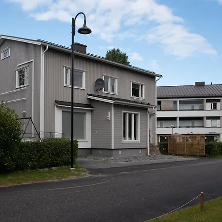 Iso Ja Viihtyisae Asunto Pietarsaaressa Apartamento