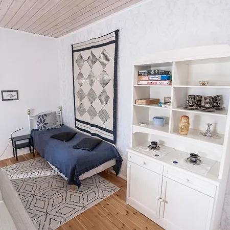 Apartamento Iso Ja Viihtyisae Asunto Pietarsaaressa